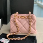 CHANEL Model: AS3502 Size: 24X29X10Cm