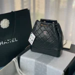 CHANEL Model: 94485# Size: 20X7X23CM