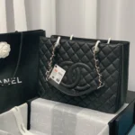 CHANEL Model: 50995#: Size: 24X33X13CM