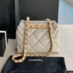 CHANEL shoulder bag Model: AS3502 Size: 24X29X10Cm