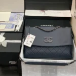CHANEL Model: 8095# Size: 32X7.5X19CM