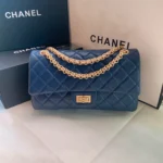 CHANEL Model: 037586ZP Size: 24cm