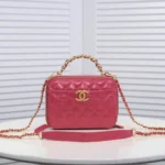 Chanel Size: Large 13.5*18.5x7.5cm Style Number: 9055