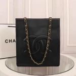 Chanel size 22*29*6