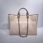 CHANEL Model: 66941 Canvas Bag Size: 383018