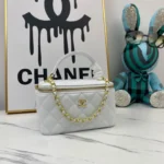 Chanel Small Square Bag Model: 8828 Size: 18/10/9