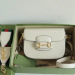 Model:658574 Size:20.5*14.5*5cm
