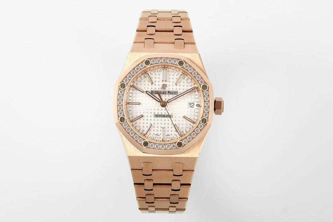 33f39689027c64fb0d1f2b6ed1c0e75f-1.webp AP Royal Oak Colored diamond version 15450 Series Super Clone 3120 integrated movement 37MM×9.8MM - Image 1