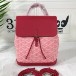 Goyard size: 19*9*20cm