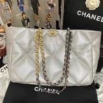 CHANEL Model number: AS3660 Size: 38*28*14