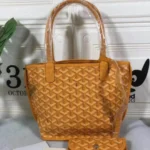 Goyard size: 30*20cm