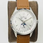 Jaeger-LeCoultre Maestro watch