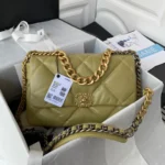 Chanel Size: 19cm Style: 81225 White