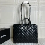 CHANEL palm pattern Size: 35*30*13 Style: 8007