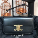 Arc de Triomphe underarm bag No. 194143 Size: 20*10*4cm