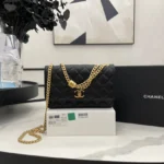 chanel A68104 Size: 12.3*19.2*3.5cm