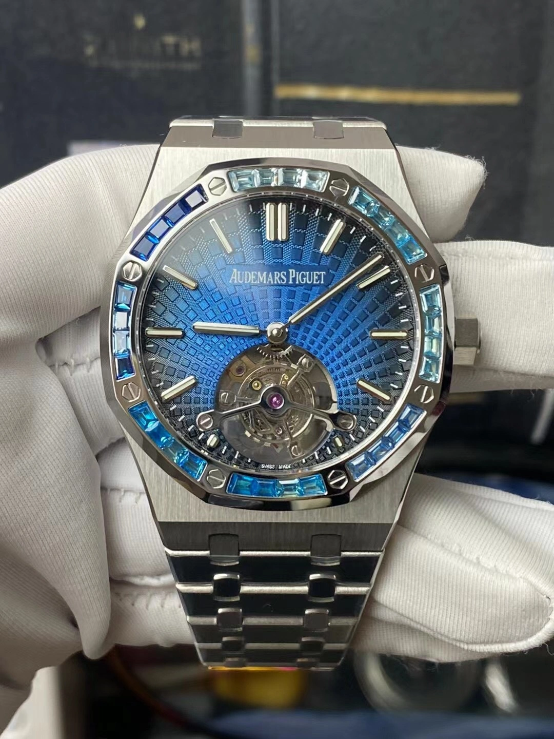 6258ed6273ad3e832d39d1312276fbfd-2.webp AP Royal Oak Manual-winding tourbillon Super clone 41MM×10.6MM - Image 1
