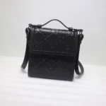 Size:625782 Size:18x20.5x4cm