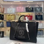 Chanel Size: 42/30/12 Style: 8816