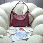 Size: 37cmX30cmX8cm