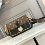 Model：M45559 Size：21*14*4cm