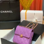 Chanel Model: AP2303 Size: 17cmX9.5cmX8cm