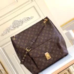 Model: M40781 size32x36x14cm