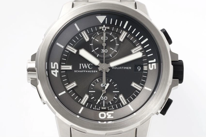 7b1602c8f3c53d63e65e632590e76127-1.webp IWC AQUATIMER 44MM - Image 1
