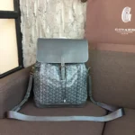 GOYARD shoulder bag size:31*15*40cm