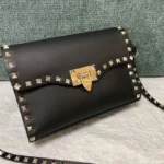 Valentino model: 0181 size: 22.5*5*16cm