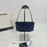 Miyake Size: 23.5x15.2x8cm