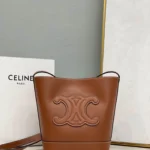CUIR TRIOMPHE cowhide bucket bag Size: 30 X 22 X 13cm