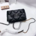 chanel shoulder messenger bag Size: 30*19*9 25*17*8: 22*14*7