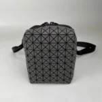 Issey Miyake Size:17*14*4