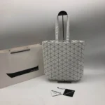Miyake Life Size: 34.5/26/8.5cm