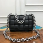 BV Chain Bag Size: 26x18cm Black Silver