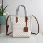 MK Sinclair Handbag Crossbody Model: 2113 Size 25m Height: 25m Width: 9*300