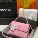 CHANEL lambskin Model: 92236 Size: 25Cm