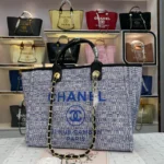 Chanel One Shoulder Handbag Size: 38*30*20 Style: 8820