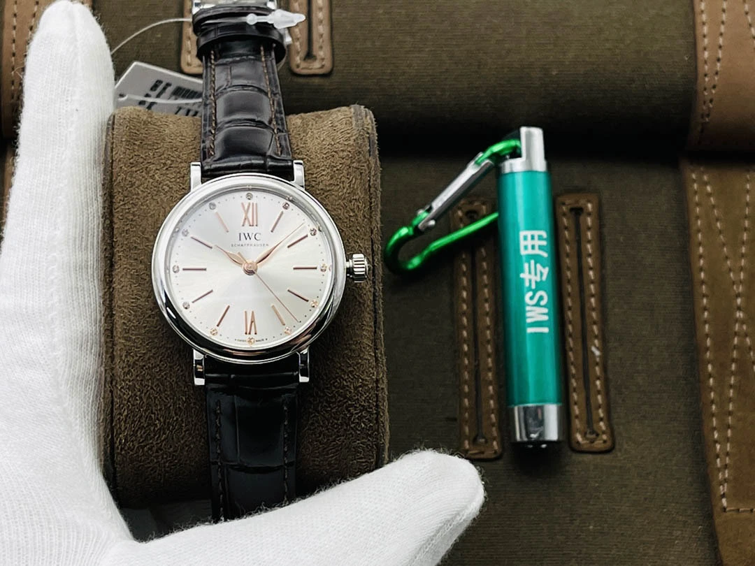a6986ad18b9a326a42cf4f1a8f6b8afe-1.webp IWC PORTOFINO 34MM IW357405/IW357404/IW357403 - Image 1