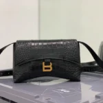 Model: 671355 Size: 25.5x6x16cm