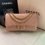 CHANEL Model: 037586ZP Size: 24cm