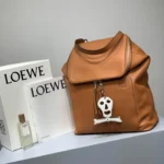Shoulder schoolbag size:34*38*15cm Model:325