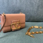 VALENTINO Model:0777 Size:20 x 15 x 7cm