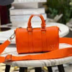 Model: m81003 81004 Size: 21 x 12 x 9 cm