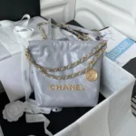 Chanel antique silver model AS3263 size: 18X20X6.5cm