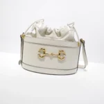 Size:602118 Size:22x25x12cm