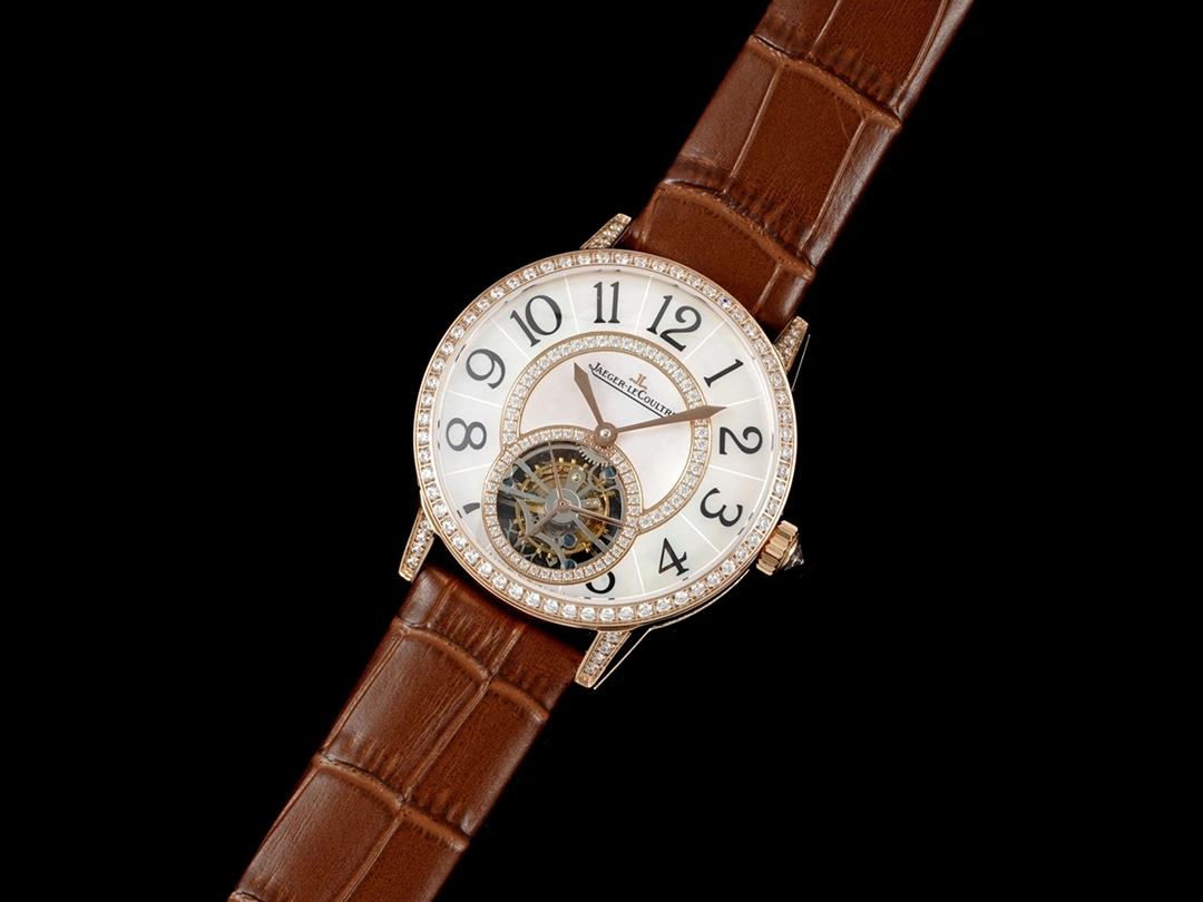 bf2ee14d30bb35a4393b3da12ad510ac-2.webp Jaeger-LeCoultre Rendez-Vous 39MM - Image 1