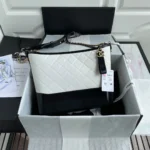 Chanel Size: 25cm Model: 1112