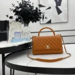 Chanel Size: 19cm*23cm*28cm Model: AS2215/92990/92991